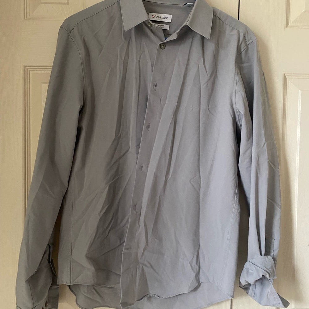 Calvin Klein Men's Light Gray Dress Shirt
